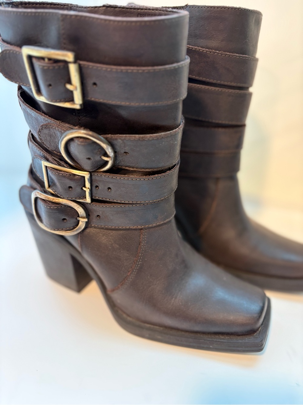 Steve Madden Carlina Brown Distressed Leather Moto Boots.